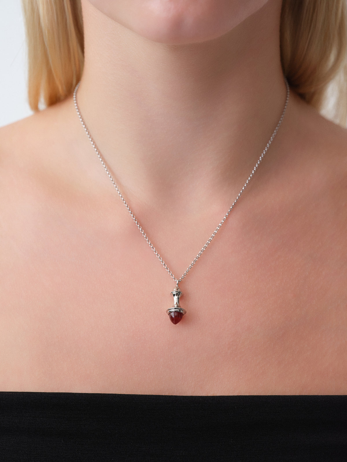 CHECKMATE CHECK PENDENTIF