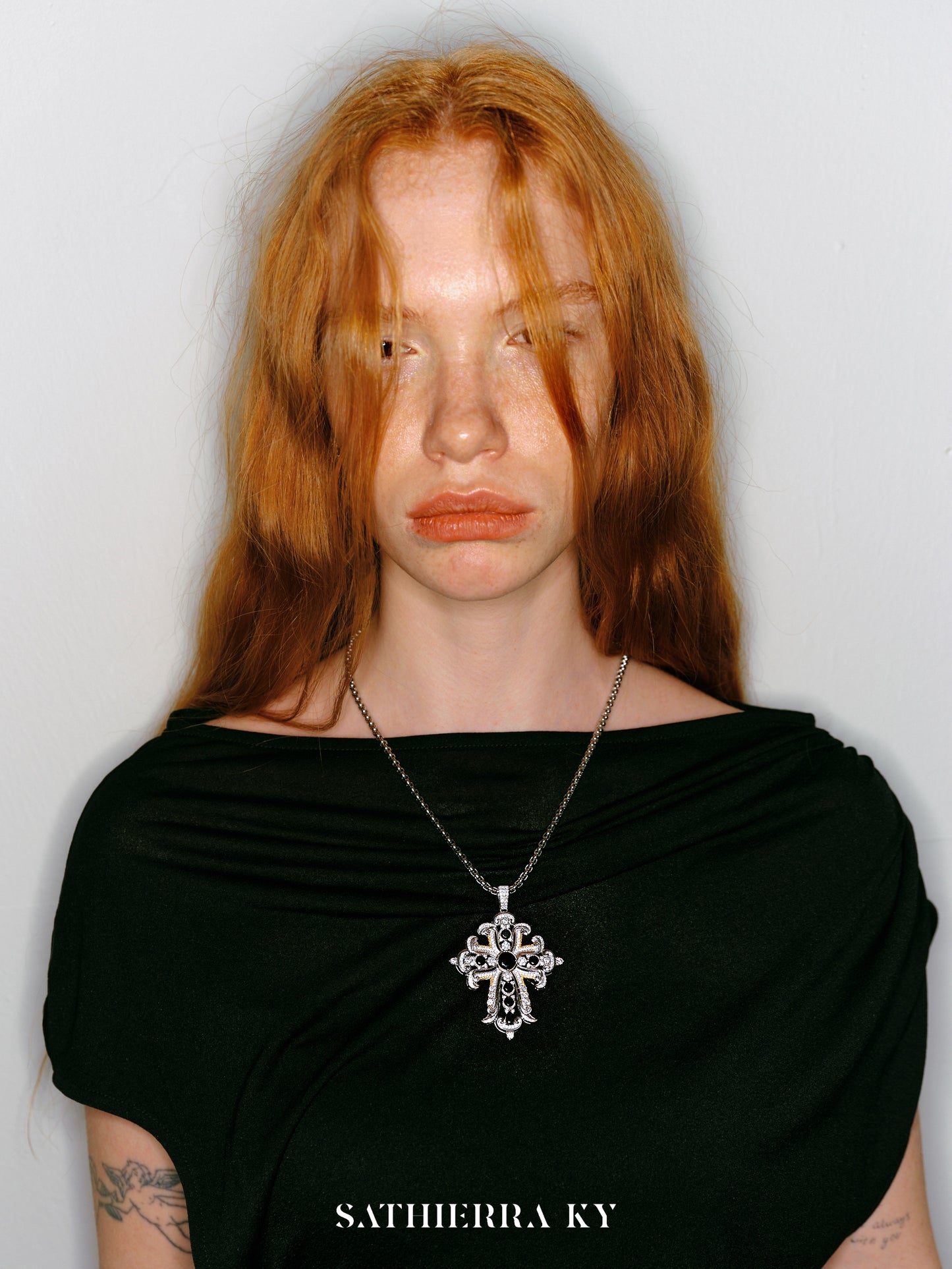 THE CROSS Pendentif