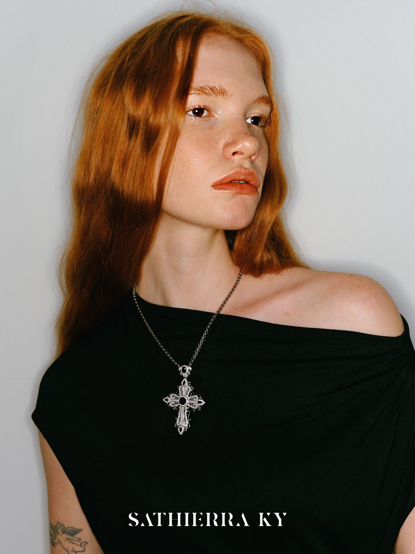 THE CROSS Pendentif