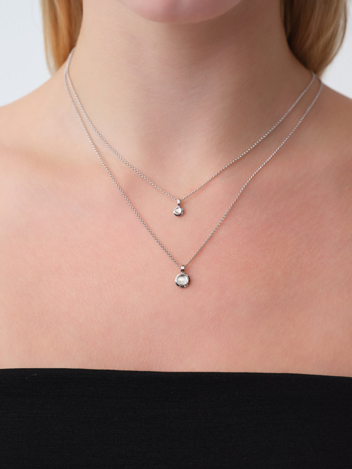 CHECKMATE MOVE COLLIER(MEDIUM VERSION)