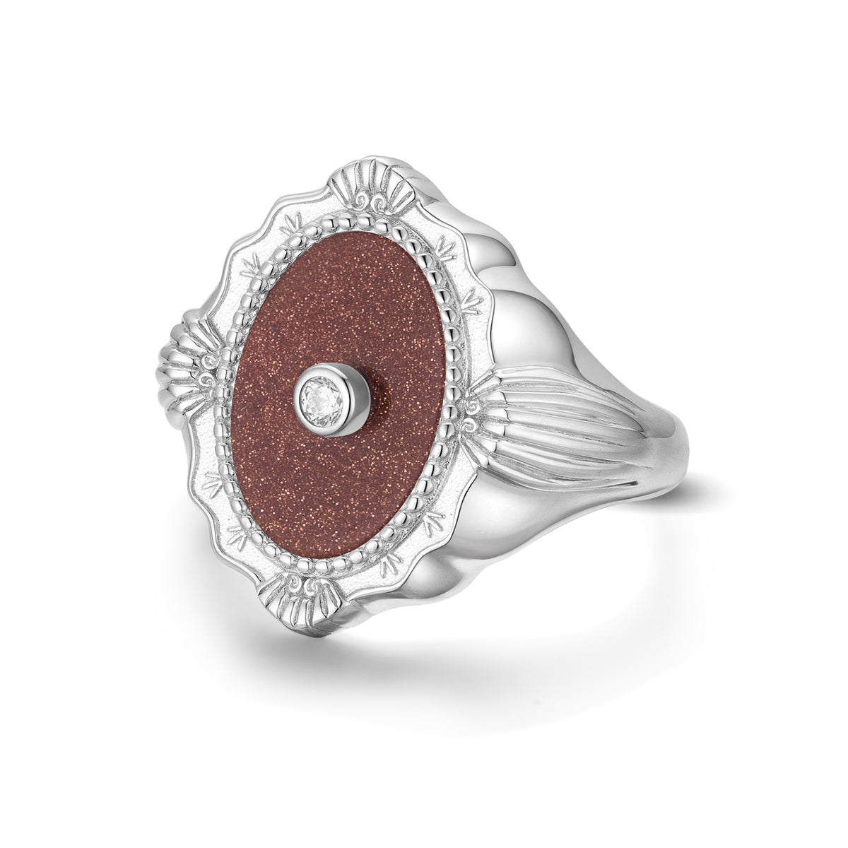 The Gilded Bague