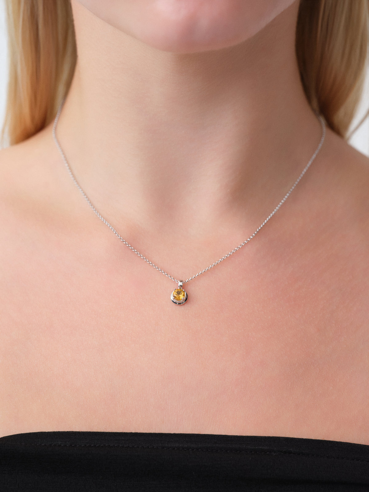 CHECKMATE ROYAL MOVE COLLIER (MEDIUM VERSION)