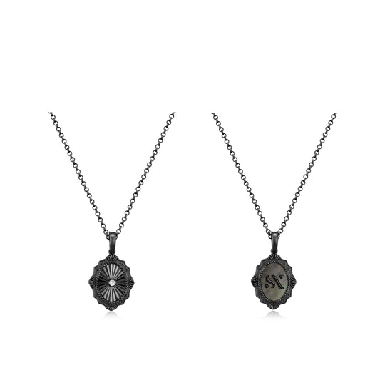 The Black Knight Collier Double face（Small Version）