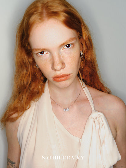 Clasp Collier