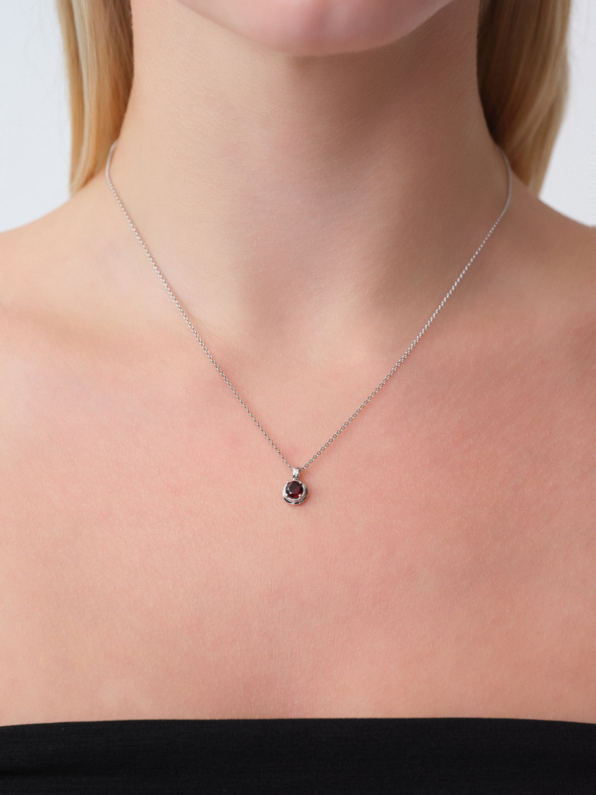CHECKMATE ROYAL MOVE COLLIER (MEDIUM VERSION)